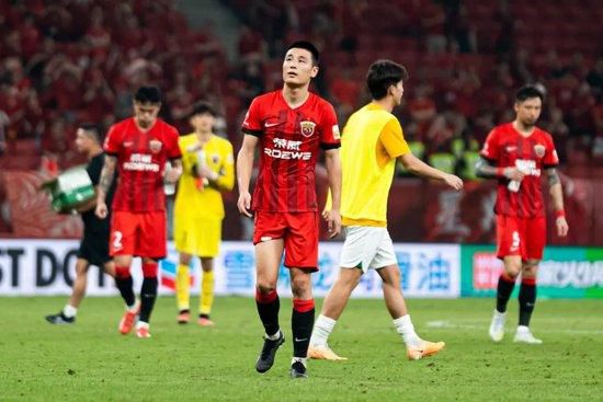 农廷兴 2024-04-18 周迅、陈立农等明星呼吁不信谣不传谣 希望疫情能够尽快渡过 2020-02-03 电影频道融媒体中心策划发起“万众一心打赢疫情防控阻击战”线上活动，百位电影工作者以最美的素颜送上最真的问候、最有力量的鼓舞！