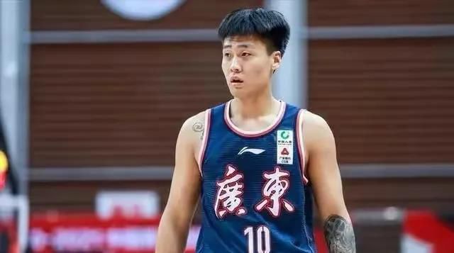 但除此之外，电影市场存在着艰巨挑战，革新迫在眉睫。