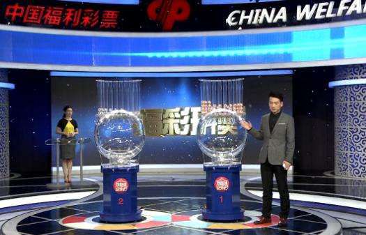 然而1月14日有消息称，李威卷入台北市“精舍杀人案”，被警方约谈。